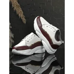 Roadster Women Colourblocked Lightweight Memory Foam Basics Sneakers