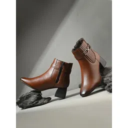 Roadster Women Lightweight Brown Block Heel Casual Boots