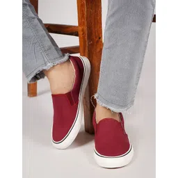Roadster Women Maroon Solid Sneakers