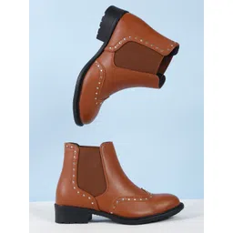 Roadster Women Tan Brown Chelsea Boots