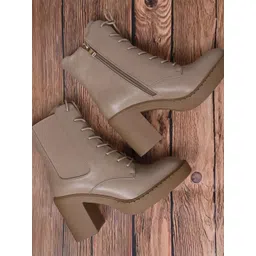 Ronnie Grey Women Block-Heeled Mid-Top Chelsea Boots