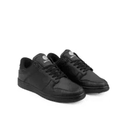 Round-Toe Casual Shoes with Lace Fastening