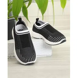 Round-Toe Casual Shoes with Slip-On