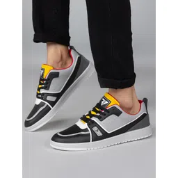 RUN SEVEN Men Colourblocked Comfort Insole Contrast Sole Lace-Up Sneakers