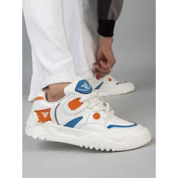 RUN SEVEN Men Colourblocked Lightweight Comfort Insole Lace-Up Sneakers