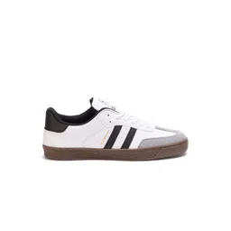 RUN SEVEN Men Striped PU Lightweight Sneakers