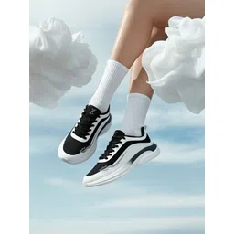 RushHour Dynamiq™ 1800 Running Shoes For Women