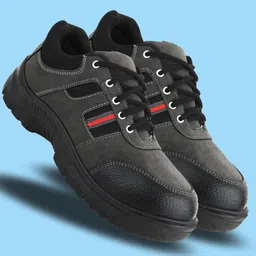 Safety Shoes with PVC Sole and Steel Toes for Factory and Construction Use Boots For Men