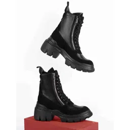 Saint G Black Leather Lace Up Mid-Top Regular Boots