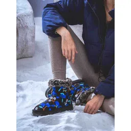 Saint G Women Blue Floral Embroidered Winter Snug Boots