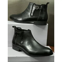 San Frissco Men Buckled Mid-Top Chelsea Boots