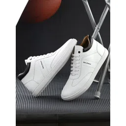 San Frissco Men Colourblocked Sneakers