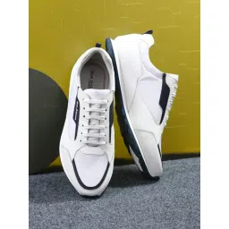 San Frissco Men's White Casual Sneakers