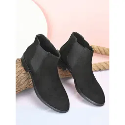 San Frissco Women's Black Chelsea Boots