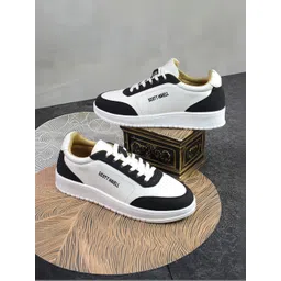 Scott Haiell Men Colourblocked Sneakers