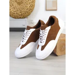 Scott Haiell Men Colourblocked Sneakers