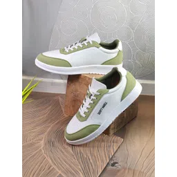 Scott Haiell Men Colourblocked Sneakers