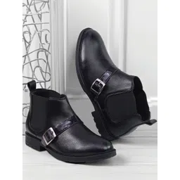 Scott Haiell Men Textured Round Toe Slip-On Chelsea Boots With Buckle Detail