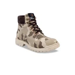 SHENCES Men Grey Printed Flat Boots