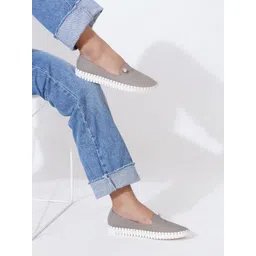 Sherrif Shoes Women Solid Ballerinas Flats