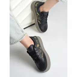 Shoetopia Women Black Sneakers