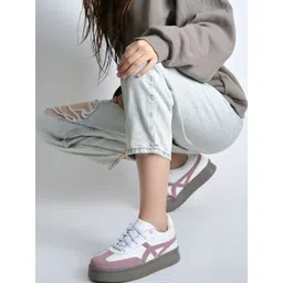 Shoetopia Women Colourblocked Sneakers