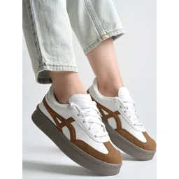 Shoetopia Women Colourblocked Sneakers