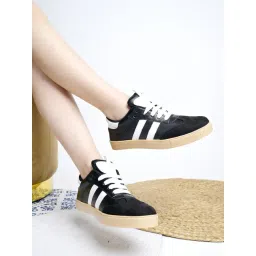 Shoetopia Women's Black Casual Sneakers