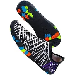 SHOPORA Water Shoes Barefoot Quick-Dry Beach Socks for Surf Black White 30x10cm Sporting Goods | Golf | Golf Club Components | Golf Club Grips