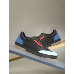 SHOZANIA Men Colourblocked Lightweight Leather Sneakers