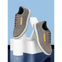 SHOZANIA Men Textured Suede Leather Insole Contrast Sole Sneakers