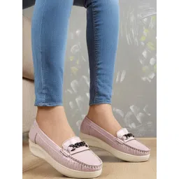 Shozie Women Lavender Slip-On Sneakers