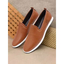 SHUAN Men Lightweight Slip-On Sneakers