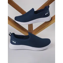 SHUTTLE Walking Shoes For Men