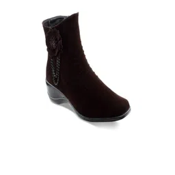 SHUZ TOUCH Women Mid-Top Wedge Boots