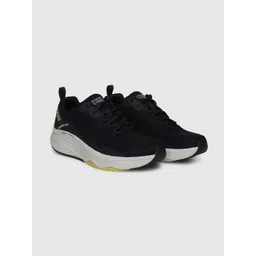 Skechers Men D'LUX FITNESS - ROAM FREE Woven Design Sneakers