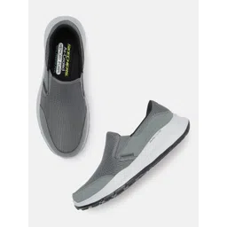 Skechers Men Equalizer 5.0 Persistable Slip-On Sneakers