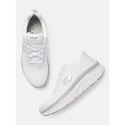 Skechers Men White D'LUX WALKER - MEERNO Sneakers