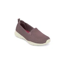 Skechers SEAGER Women Slip-On Sneakers
