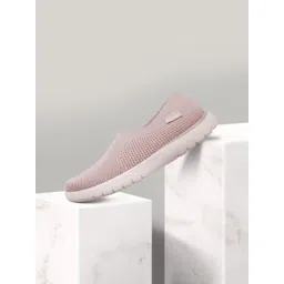 Skechers Women Mauve On The Go Flex Remedy Walking Shoes