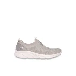 Skechers Women's D'LUX COMFORT - BONUS PRIZE Taupe Sneakers