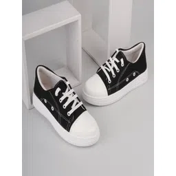 SKOLL Women Lace-Ups Sneakers