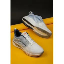 SLEDGE Athleisure Cultured Round-Toe Shape & Hyperfuse Technology Walking Shoes For Men