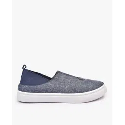Slip-On Casual Shoes