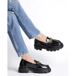 Slip-On Heeled Casual Shoes