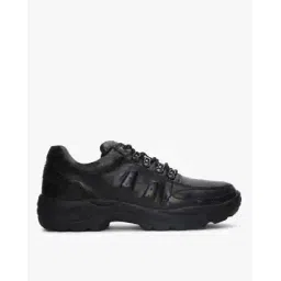 Slip-Resistant Lace-Up Casual Shoes