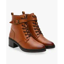 SM -1571 Ankle-Length Boots