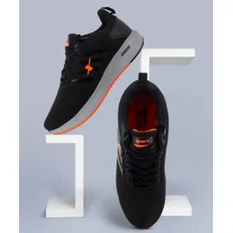 SM 676 Running Shoes For Men