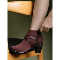 Smart Casual Brown Boots Girls Boots For Women