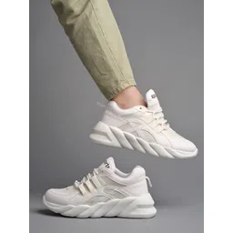 Smart Casual Comfortable White Sneakers For Girls Sneakers For Women